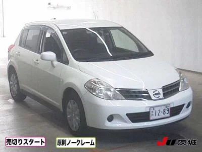 Nissan TIIDA