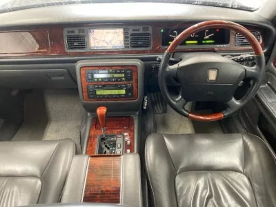 Toyota CENTURY