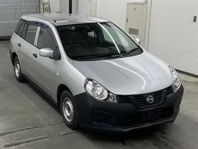 Nissan AD