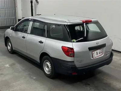Nissan AD