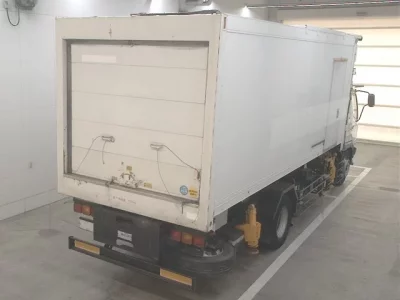 Mitsubishi FUSO FIGHTER