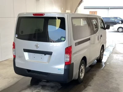 Nissan CARAVAN VAN