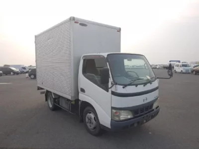 Hino DUTRO