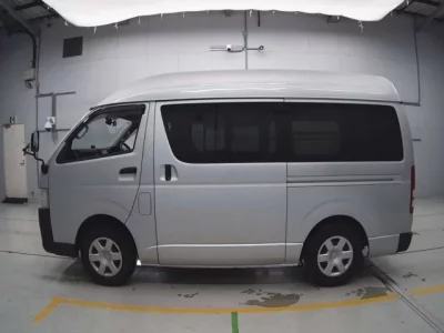 Toyota REGIUS ACE VAN