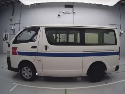 Toyota REGIUS ACE VAN