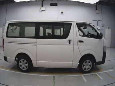 Toyota REGIUS ACE VAN