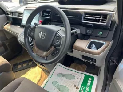 Honda STEP WAGON