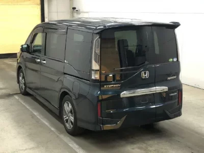 Honda STEP WAGON