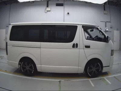 Toyota REGIUS ACE VAN