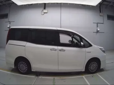 Toyota ESQUIRE
