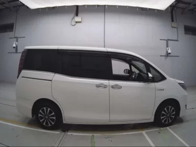 Toyota ESQUIRE
