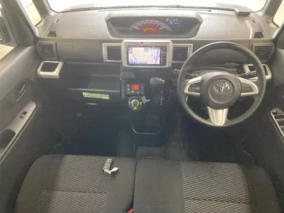 Toyota PIXIS MEGA