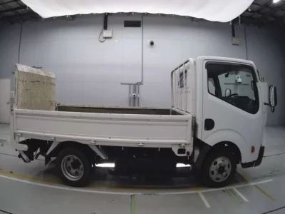 Nissan ATLAS