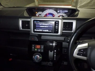 Toyota PIXIS MEGA