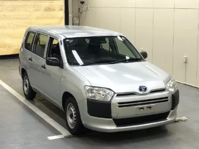 Toyota SUCCEED
