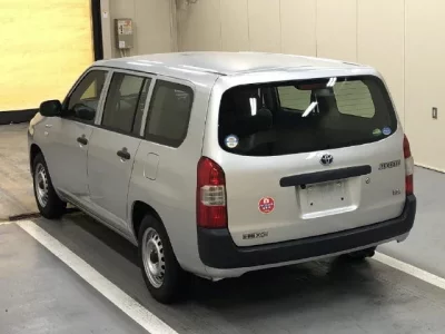 Toyota SUCCEED