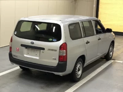 Toyota SUCCEED