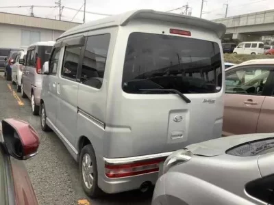 Daihatsu Atrai Wagon