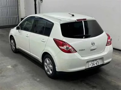 Nissan TIIDA