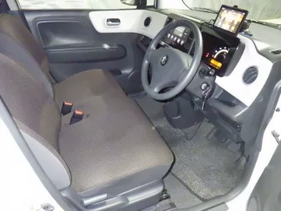 Suzuki MRWAGON