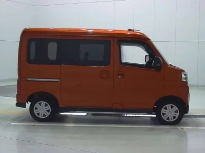 Daihatsu ATRAI VAN