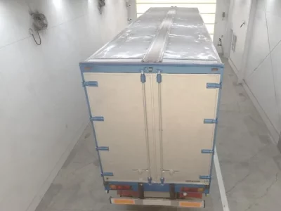 Isuzu TRUCK