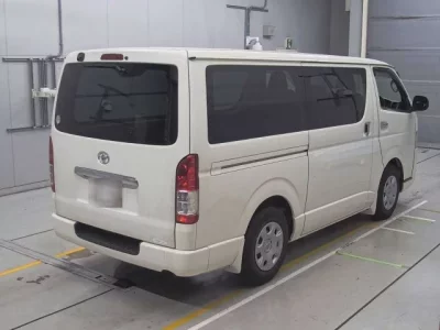 Toyota REGIUS ACE VAN