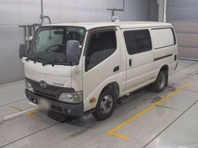 Hino DUTRO