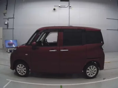 Toyota TANK