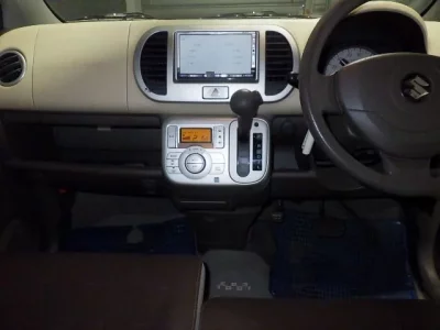 Suzuki MRWAGON