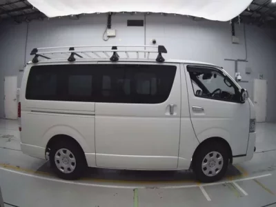 Toyota REGIUS ACE VAN