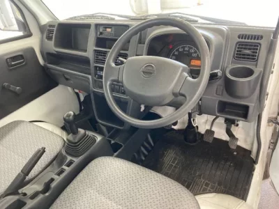 Nissan CLIPPER TRUCK