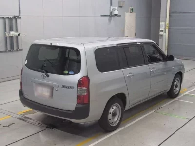 Toyota SUCCEED