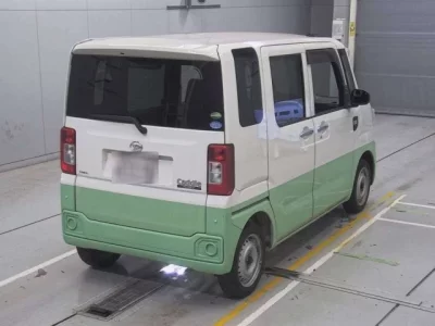 Daihatsu HIJET CADDIE
