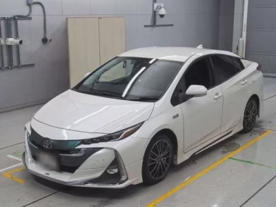 Toyota PRIUS PHV