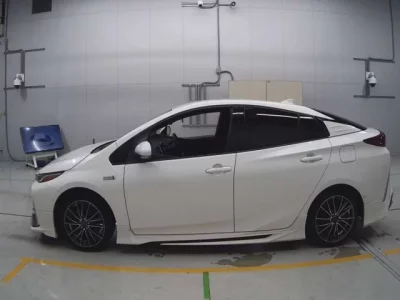 Toyota PRIUS PHV