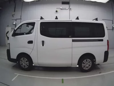 Nissan CARAVAN VAN