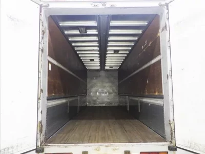 Hino TRUCK