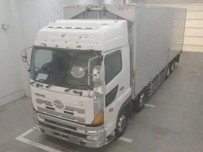 Hino TRUCK