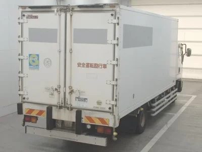 Isuzu FORWARD