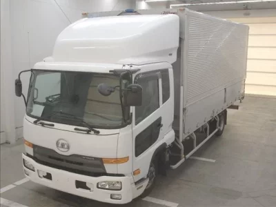 Nissan CONDOR
