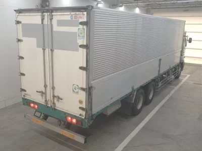 Hino TRUCK