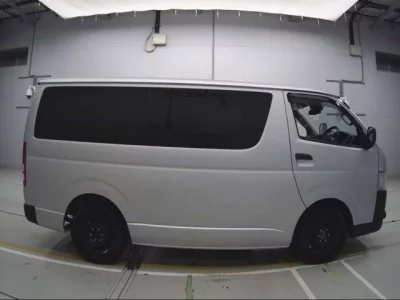 Toyota REGIUS ACE VAN