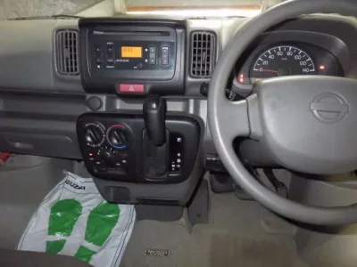 Nissan CLIPPER VAN
