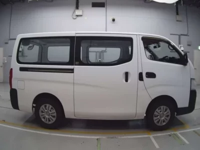 Nissan CARAVAN VAN