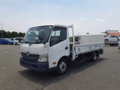 Hino DUTRO