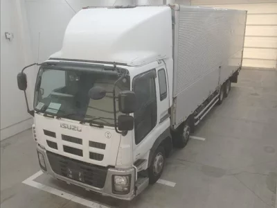 Isuzu TRUCK