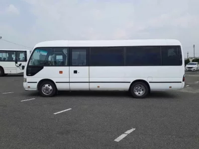 Toyota COASTER