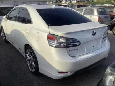 Lexus HS