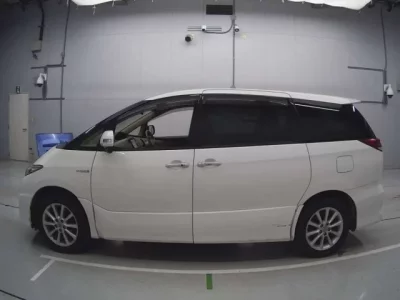 Toyota ESTIMA HYBRID
